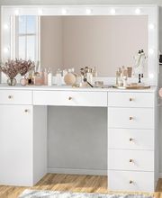 Bargain Central Warehouse image 16