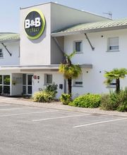 B&B HOTEL Pau Lescar image 13