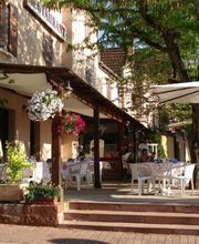Auberge Aux Portes De Conques image 5