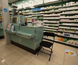caissier-pharmacie-sun-store-lausanne-riponne