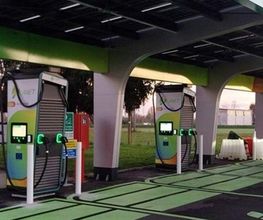 IPLANET Ricarica in sicurezza in modalità ultra fast per tutti i veicoli elettrici.