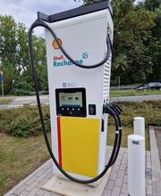 Shell Recharge Charging Station Bild 3