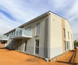 Flawless façade Construction image 5