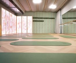 ANNTIN | wellbeing studio | reformer pilates, yoga, dance, breathwork Bild 4