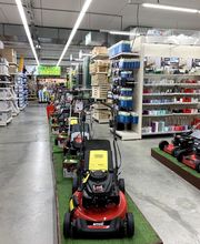 Mr.Bricolage Vence image 9