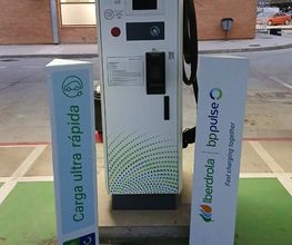 Iberdrola | bp pulse estación de recarga imagen 1
