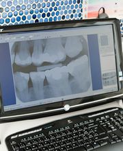 Dr. med. dent. Häcki Beat Bild 3