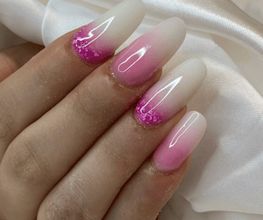 Noemi Nails & Beauty - Biasca Bild 1