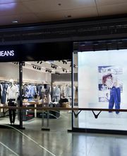 Calvin Klein Jeans Bild 1