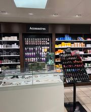 accessoires-amavita-und-parfümerie-schneeberger