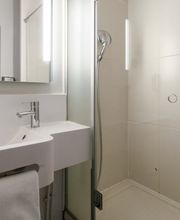 B&B HOTEL Marseille Euromed image 6