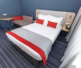Holiday Inn Express Geneva Airport by IHG Bild 12