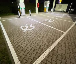 Shell Recharge Charging Station Bild 3