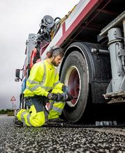 Super Dæk Service & Bosch Car Service - Karlslunde billede 4
