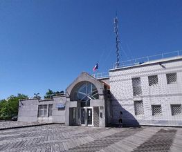 Commissariat de police de Trappes image 1