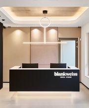 Empfangsbereich blankweiss - dental studios Zahnarzt Frechen