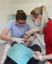 Zahnarztpraxis Littau Bild 5