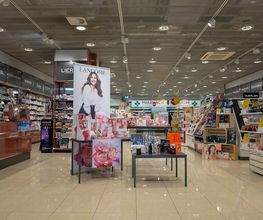 lancome-produits-pharmacie-sun-store-conthey-forum