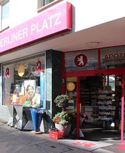 Aussenansicht der Apotheke am Berliner Platz