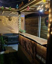 Evan Garden17 image 7