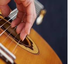 Rössler Gitarren Bild 7