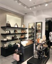 GUESS immagine 7