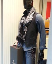 XY Boutique image 8