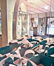 Weiss GmbH Uhren-Optik-Schmuck Bild 5