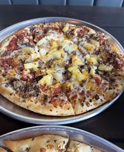 Crust Pizza Co. - Northpark Kingwood Place image 8