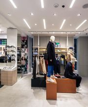 Lacoste Lyon Herriot image 9