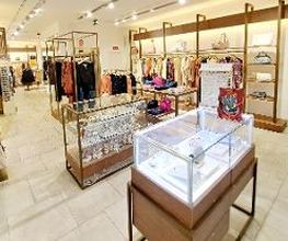 GUESS imagen 4