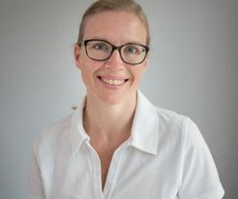 Dr. med Stefanie Avenius Fachärztin für Frauenheilkunde und Geburtshilfe Bild 1