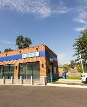 Get a car wash at the Splash In located at 8228 Woodyard Rd, Clinton, MD. Don’t forget to grab some food inside at our café!