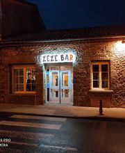 Zézé Bar image 3