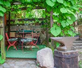 Amboss Biergarten Bild 5