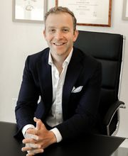 22 Plastic Surgery image 1