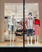 Tommy Hilfiger Store Ahlbeck Bild 6