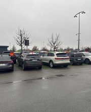 SIXT Noleggio Auto Bergamo - Aeroporto di Bergamo Orio al Serio (BGY) immagine 8