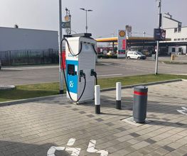 Shell Recharge Charging Station Bild 1