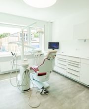 Behandlungsraum - Zahnärzte in Pforzheim - WKF 130