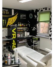 Tattoo- & Piercingstudio Taka Bild 1