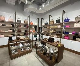 GUESS imagen 4