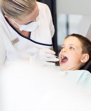 iNovaDental - Praxis für Zahnmedizin & Oralchirurgie Bild 3