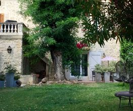 Clos De La Colombe image 14
