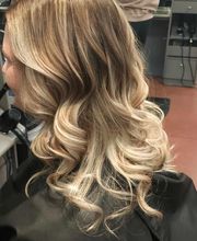 Fantastic Sams Cut & Color image 5