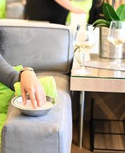 Bellacures Nail Salon, Santa Monica image 6