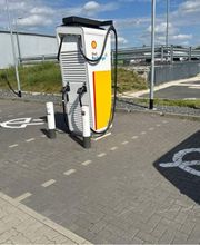 Shell Recharge Charging Station Bild 4