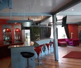 Tropic Hotel image 19