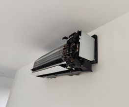 LR2C image 6