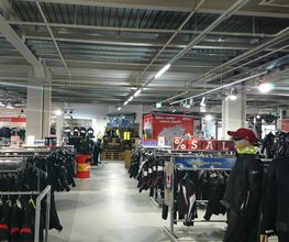 POLO Motorrad Store Bern Bild 5